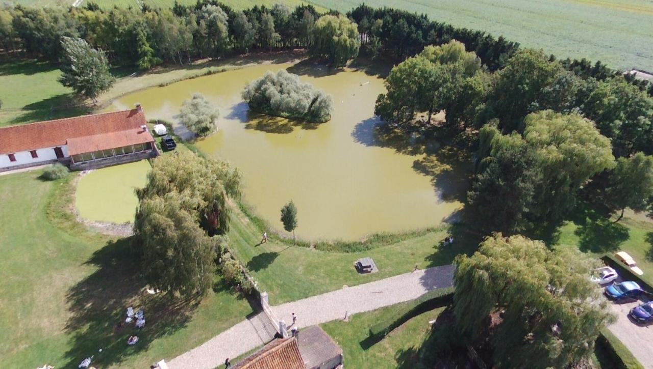 Les Portes Des Froises Saint-Quentin-en-Tourmont Exteriör bild